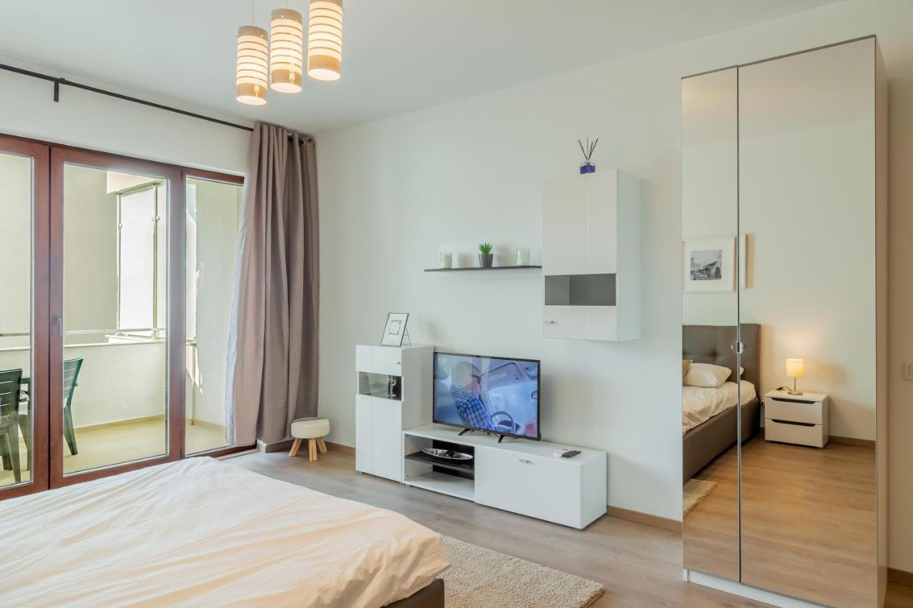 Atlas Unirii: Upscale Flats In The Heart Of Bucharest! Exterior photo
