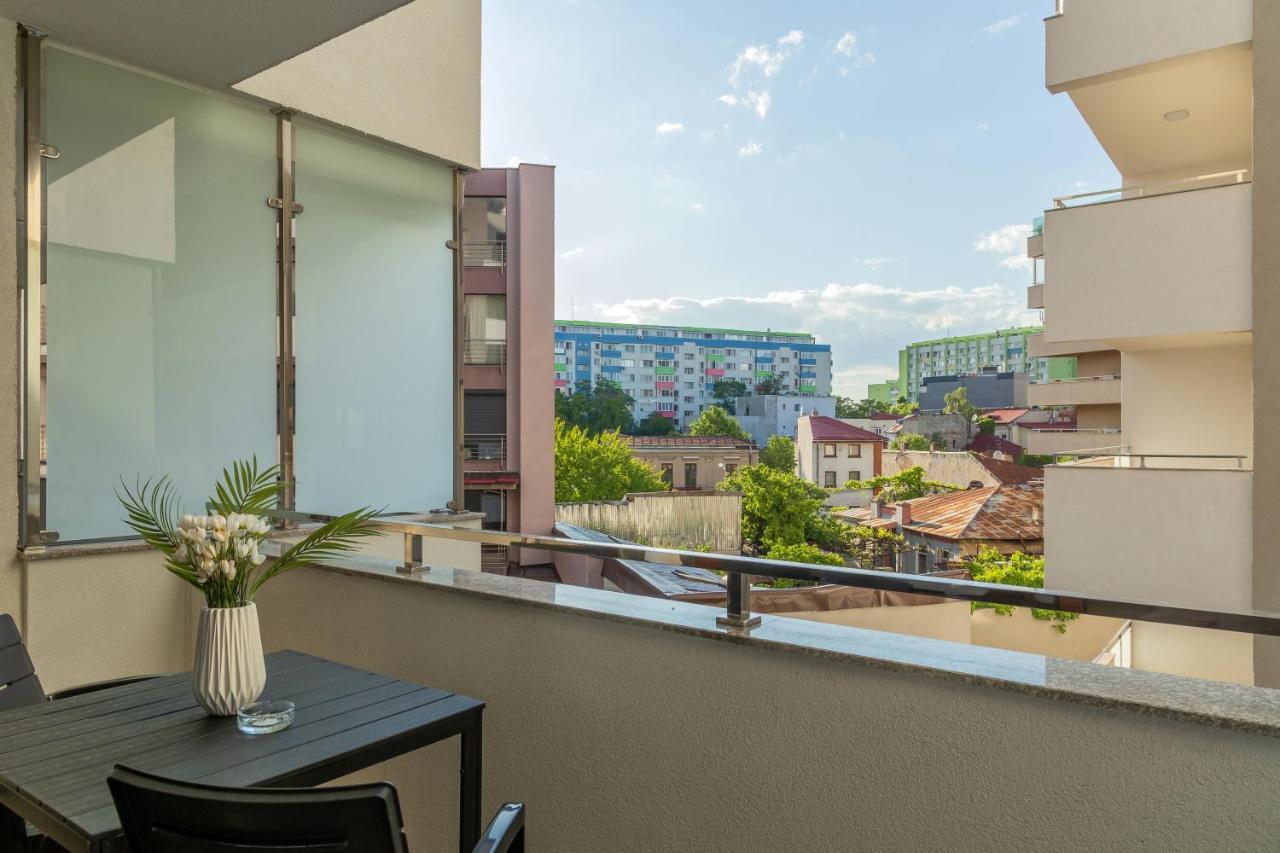 Atlas Unirii: Upscale Flats In The Heart Of Bucharest! Exterior photo